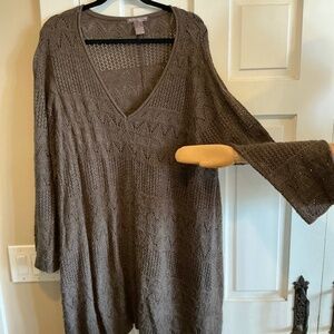 Oversized brown sweater